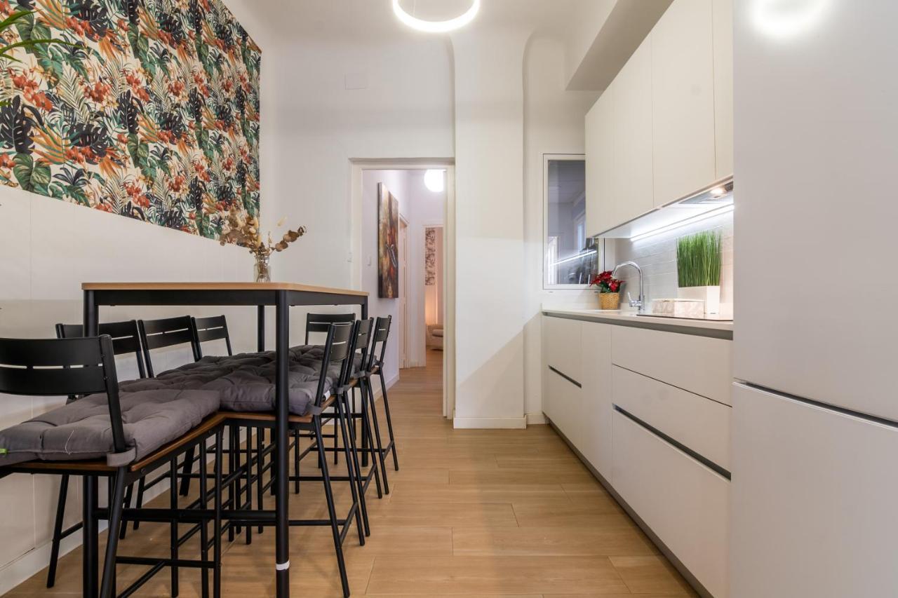 Tuguest Plaza Pescaderia - Catedral Apartment Granada Exterior photo