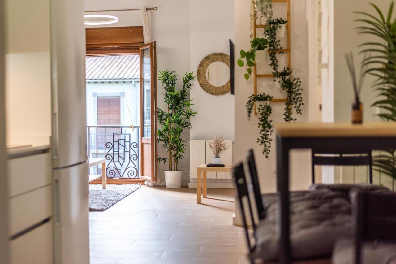 Tuguest Plaza Pescaderia - Catedral Apartment Granada Exterior photo
