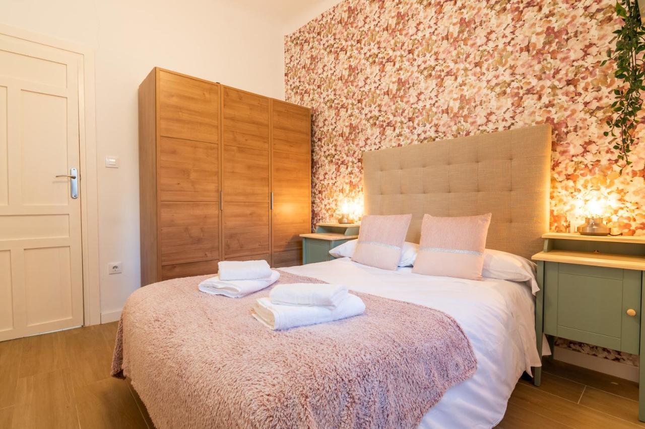 Tuguest Plaza Pescaderia - Catedral Apartment Granada Exterior photo