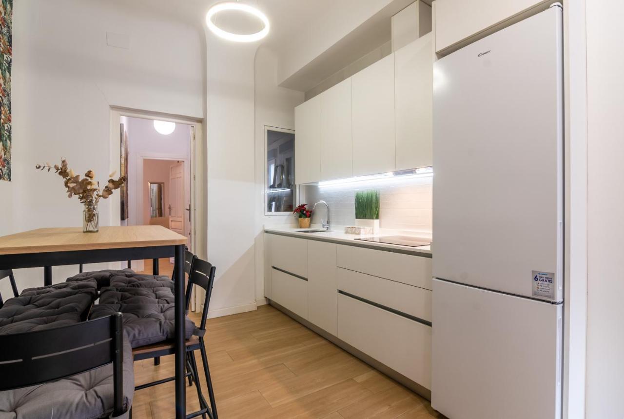 Tuguest Plaza Pescaderia - Catedral Apartment Granada Exterior photo