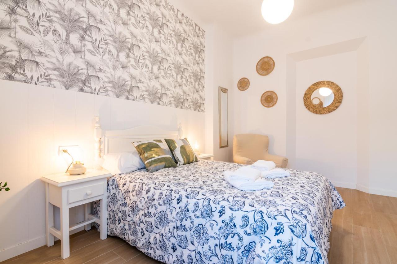 Tuguest Plaza Pescaderia - Catedral Apartment Granada Exterior photo